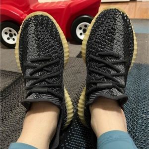 100% authentic, very good condition 5 in men/6.5 in women